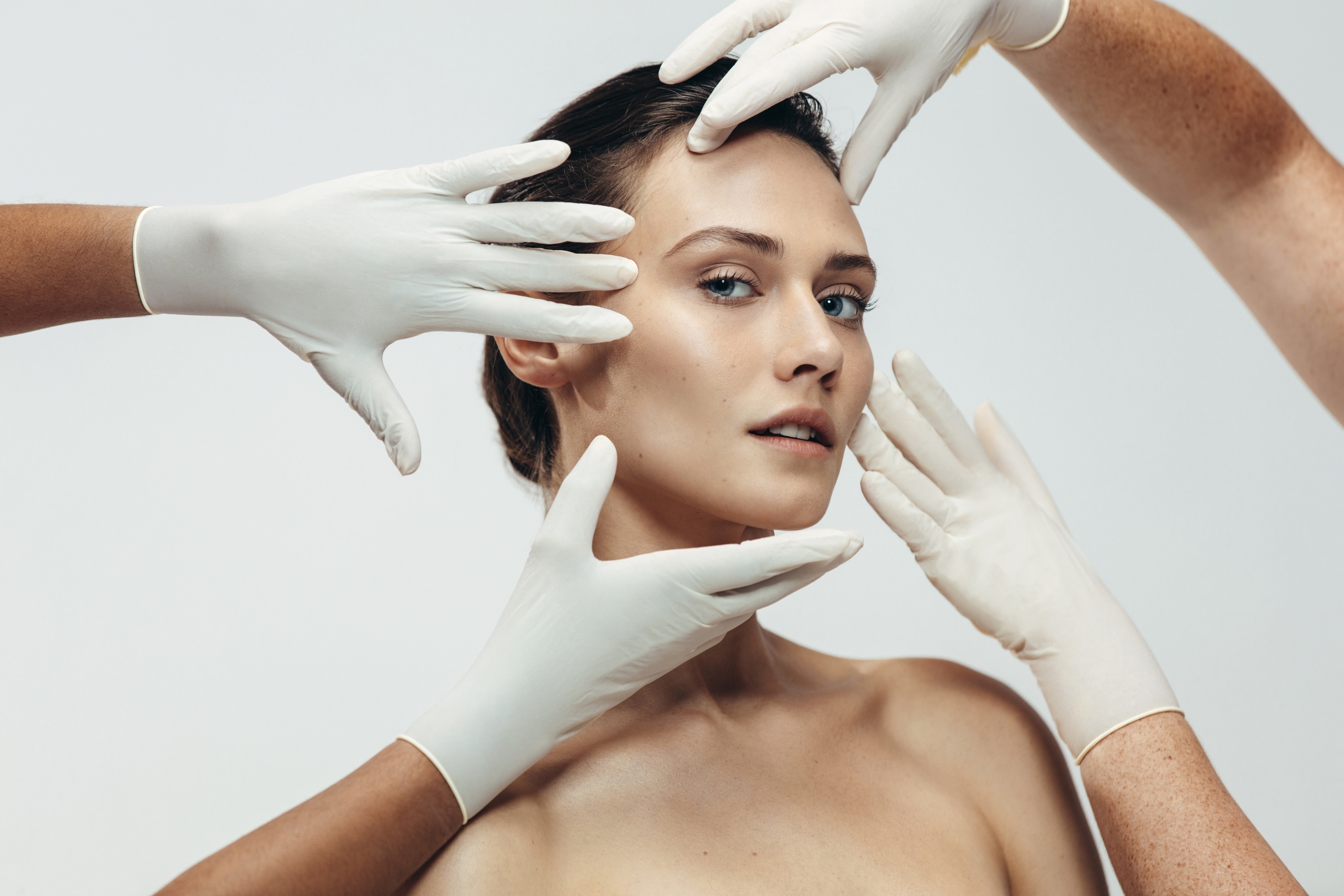 Why Aesthetics Businesses Should Use Online Marketing To Attract Customers In 2023