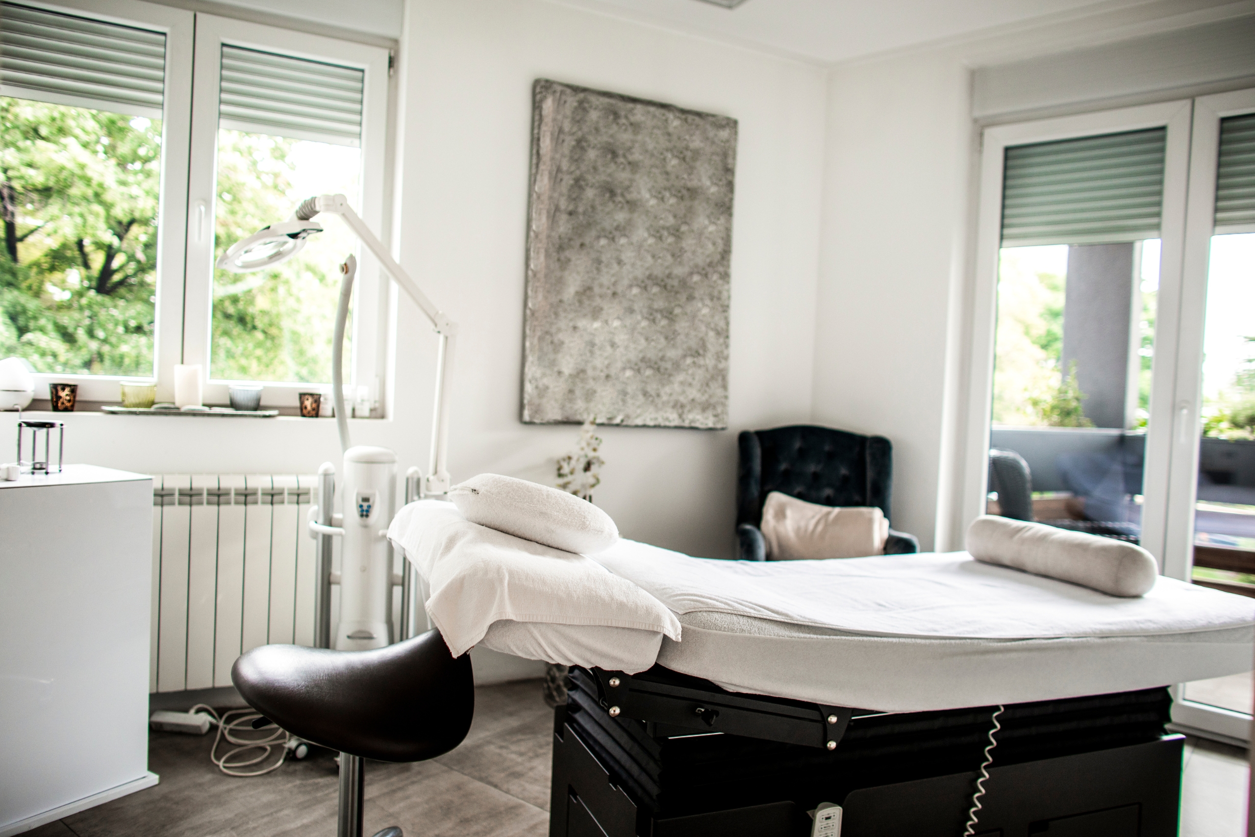 Aesthetic And Holistic Clinics In UK