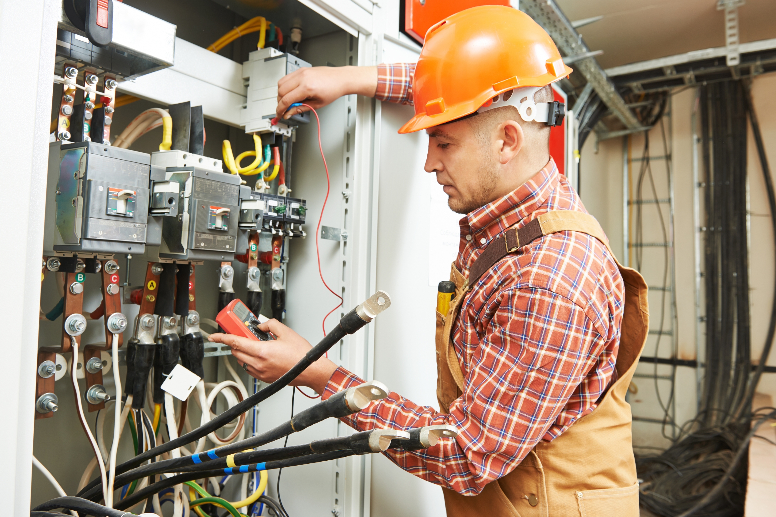 How Much Does A Bristol Certified Electrician Charge Per Hour?